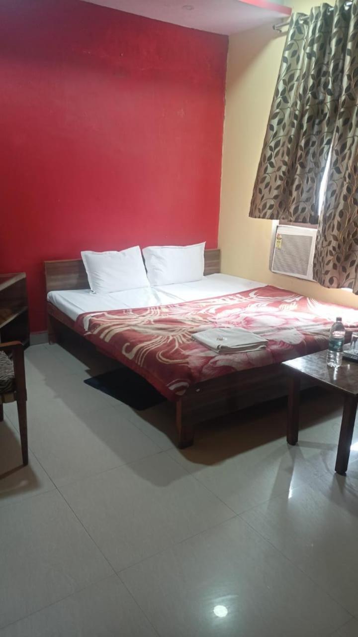 Hotel Shyam Utsav Mirzapur Ngoại thất bức ảnh