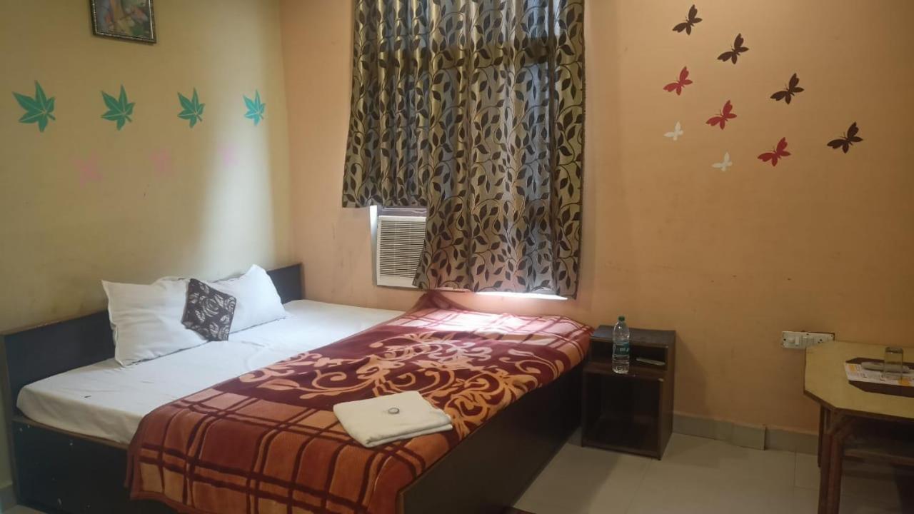 Hotel Shyam Utsav Mirzapur Ngoại thất bức ảnh